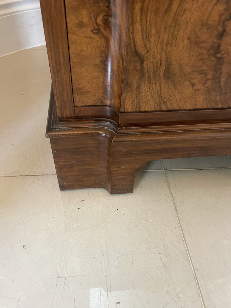 Outstanding Quality Antique Burr Walnut Dressing Table - Image 13